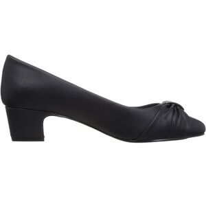 Brand New Easy Street Women’s Black Dressy Block Pumps, 1 1/2 Inch Heel, NWT